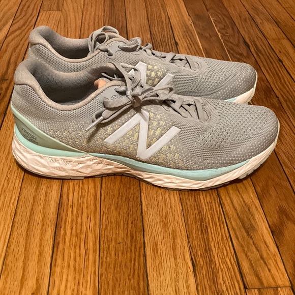 New Balance 880 Women’s Size 9 - Picture 1 of 5